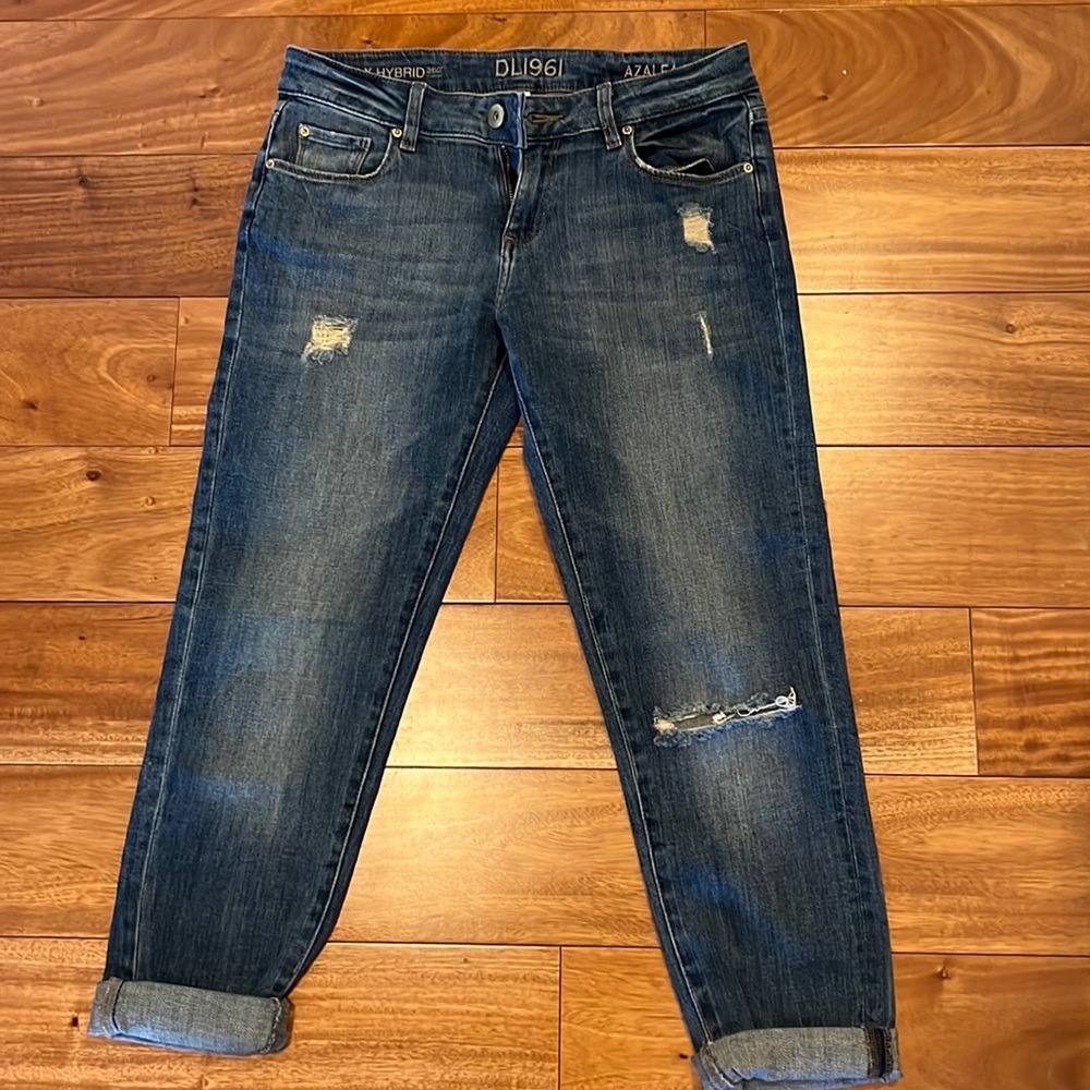 DL Azalea relaxed skinny crop jean, size 26, excellent condition